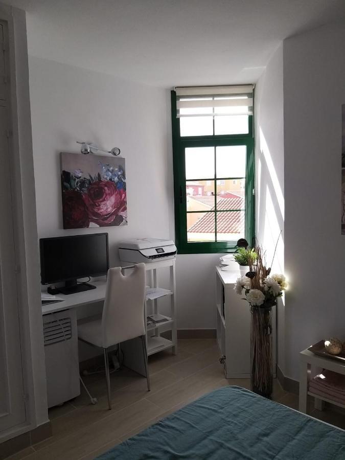 Neu Renoviertes, Huebsches Und Gemuetliches Appartement Mit Balkon Und Meerblick Коста-де-Антигуа Экстерьер фото